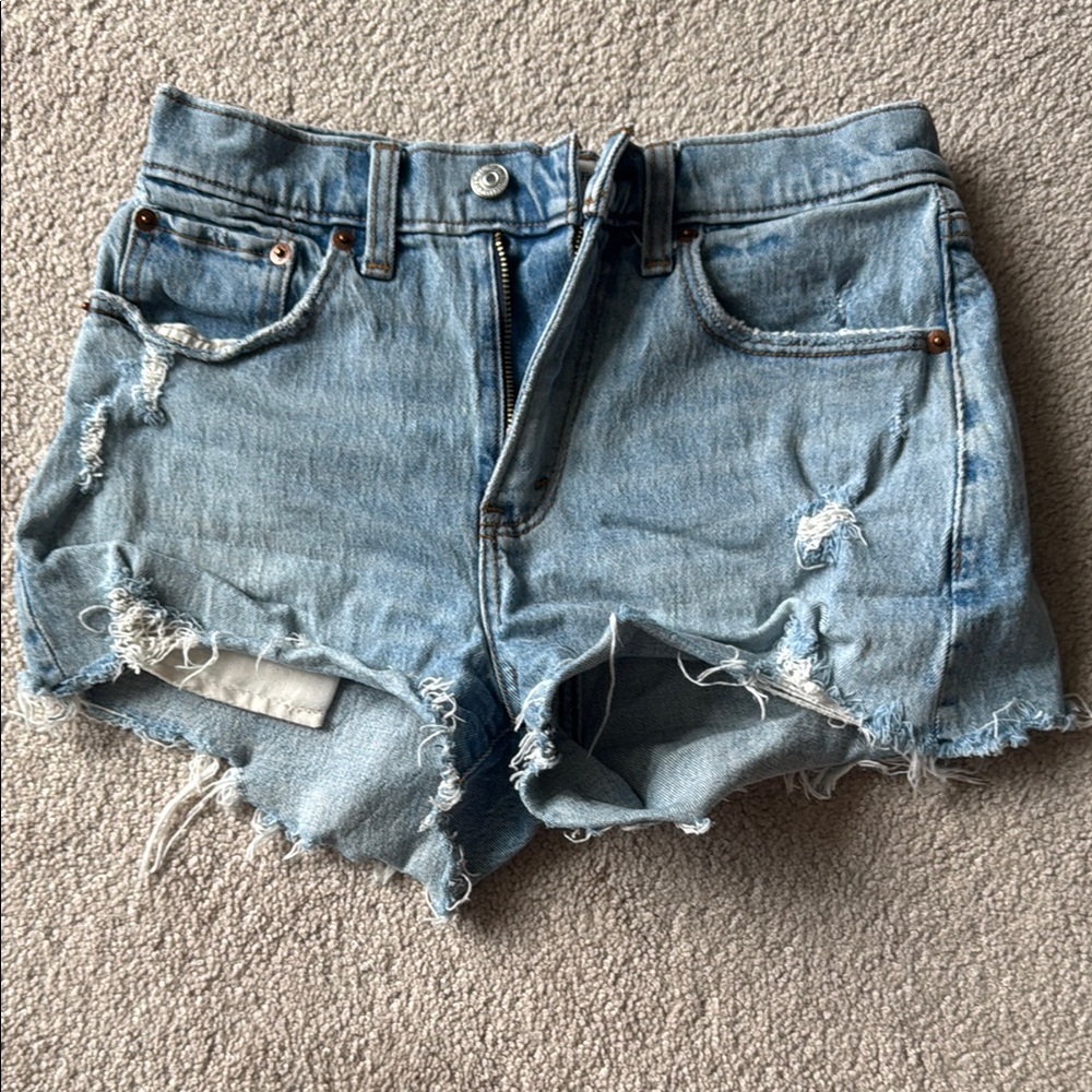 Abercrombie Mom Mid Rise Shorts